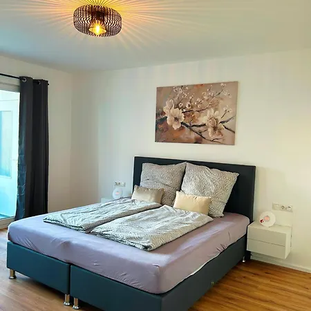 B & A Mit Balkon Und Parkplatz Naehe Uni Bwzk In Metternich Apartment *