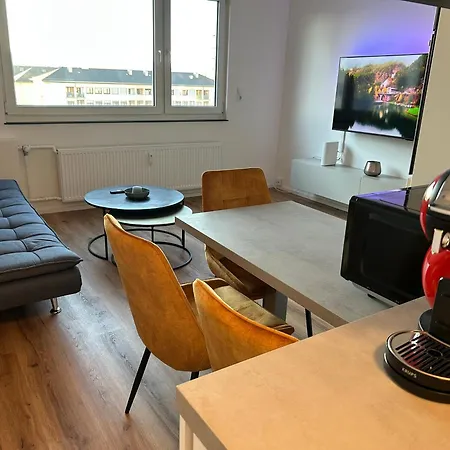 B & A Mit Balkon Und Parkplatz In Metternich Apartment *