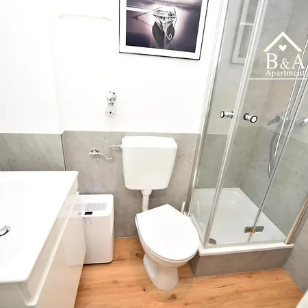 B & A Mit Balkon Und Parkplatz Naehe Uni Bwzk In Metternich Apartment *