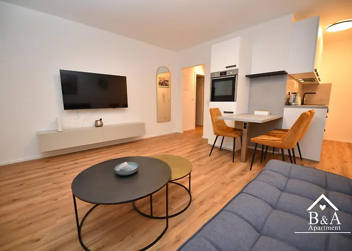 B & A Mit Balkon Und Parkplatz In Metternich