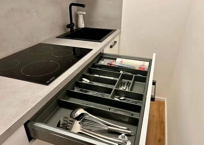 Apartment B & A Mit Balkon Und Parkplatz In Metternich