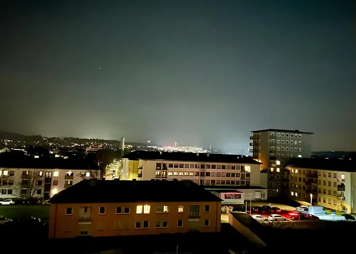 B & A Mit Balkon Und Parkplatz In Metternich Apartment *